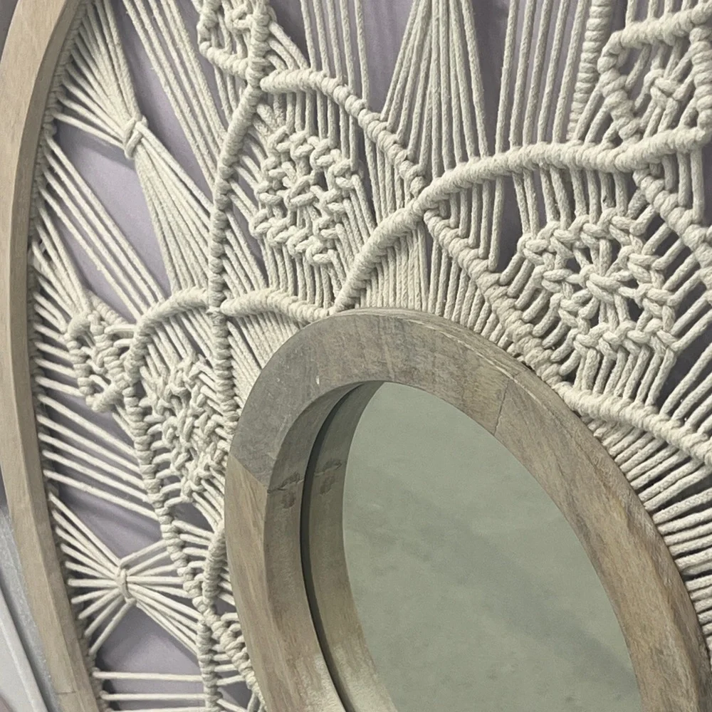 NWT Mirror Handcrafted Macrame Mandela & Solid Wood Round Mirror 26”